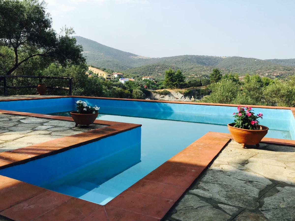 Villa Valia: Traditional Luxurious Residence Pyrgadikia Exteriör bild