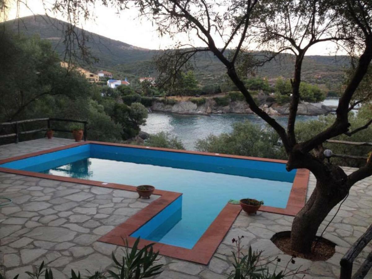 Villa Valia: Traditional Luxurious Residence Pyrgadikia Exteriör bild